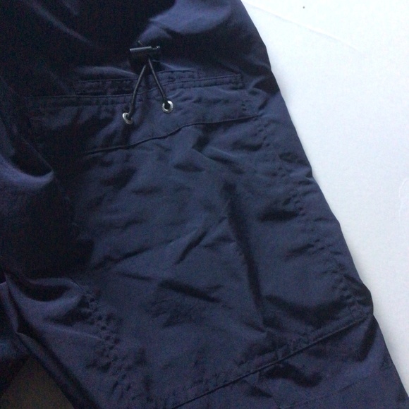Chaps Ralph Lauren Waterproof Men’s Pants Size Medium Navy with Yellow Accent - Picture 10 of 10